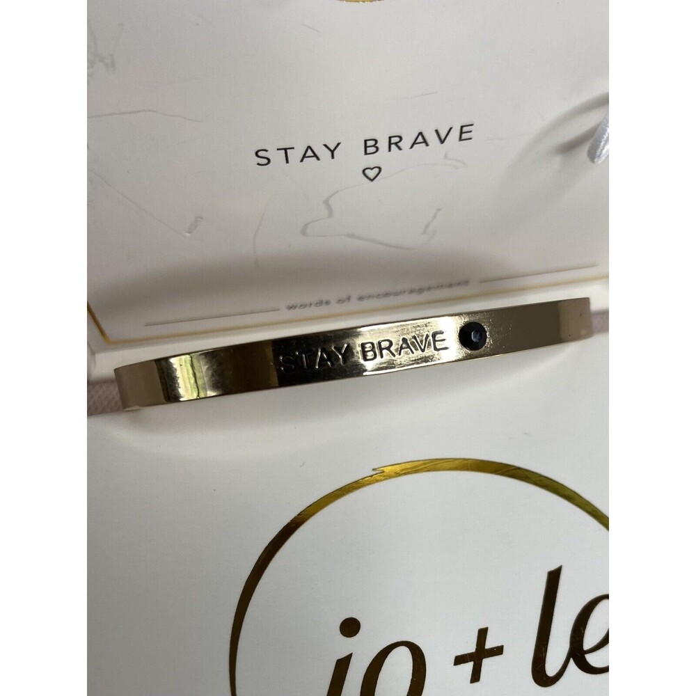 Jo + Le Words Of Encouragement Bracelet Gold Color Stay Brave